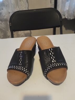 Women's Black Slide Mules with Contrast Stitch Detailing